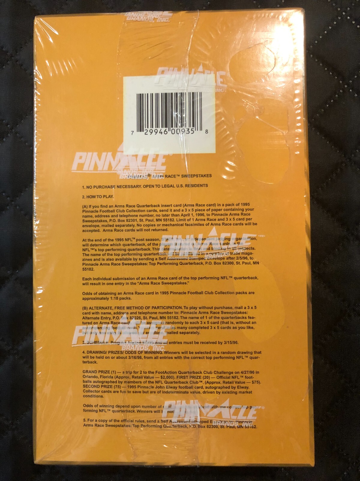1995 Pinnacle Football Quarterback Collection Box Sealed (24 Packs)