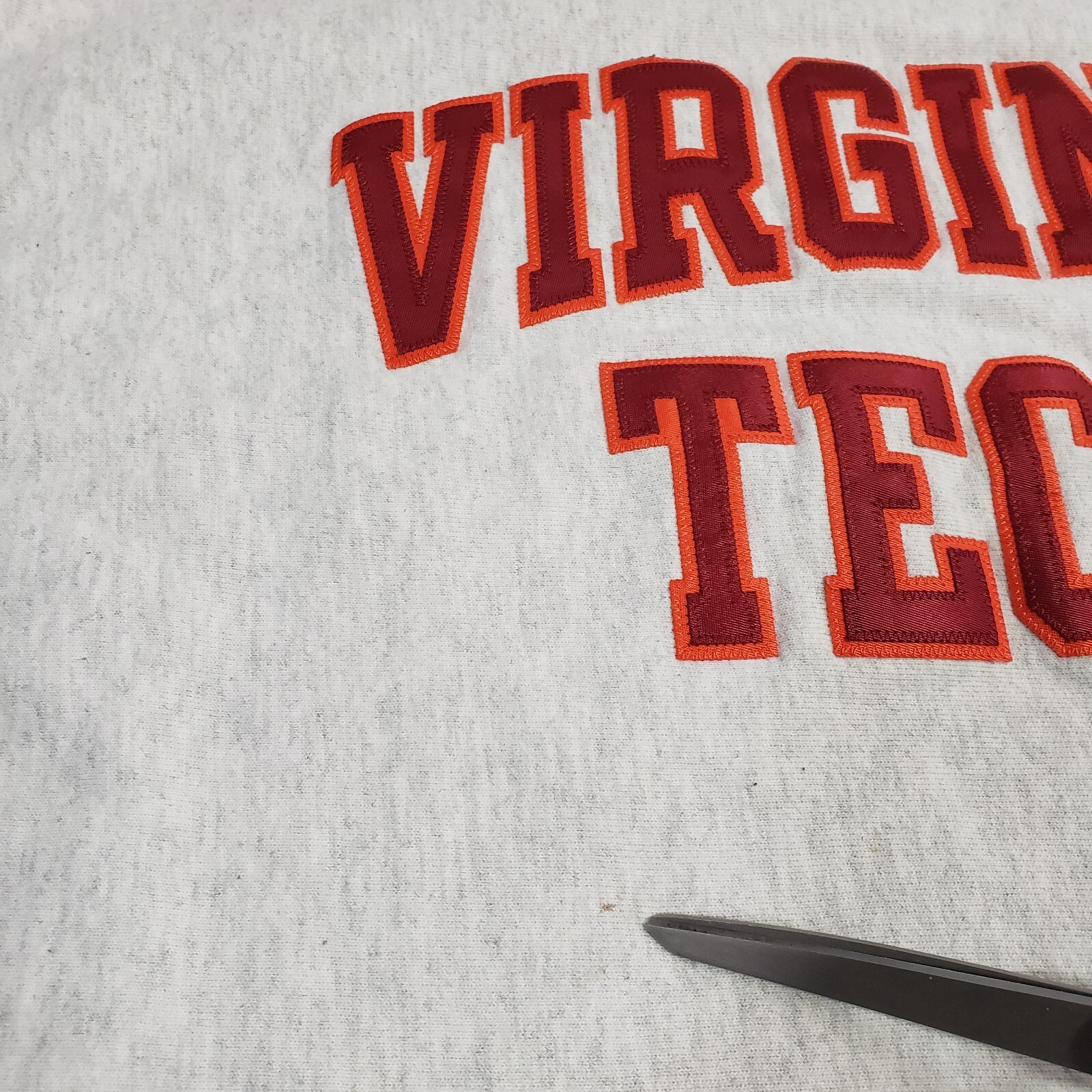 Virginia Tech Sweatshirt Mens XL Champion Reverse Weave Embroidered Hokies Gray