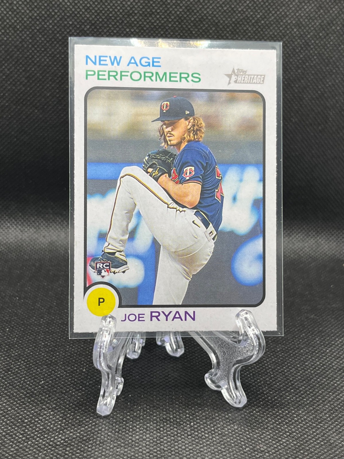 2022 Topps Heritage SHORT PRINT SP & INSERT singles – Complete Your Set You Pick