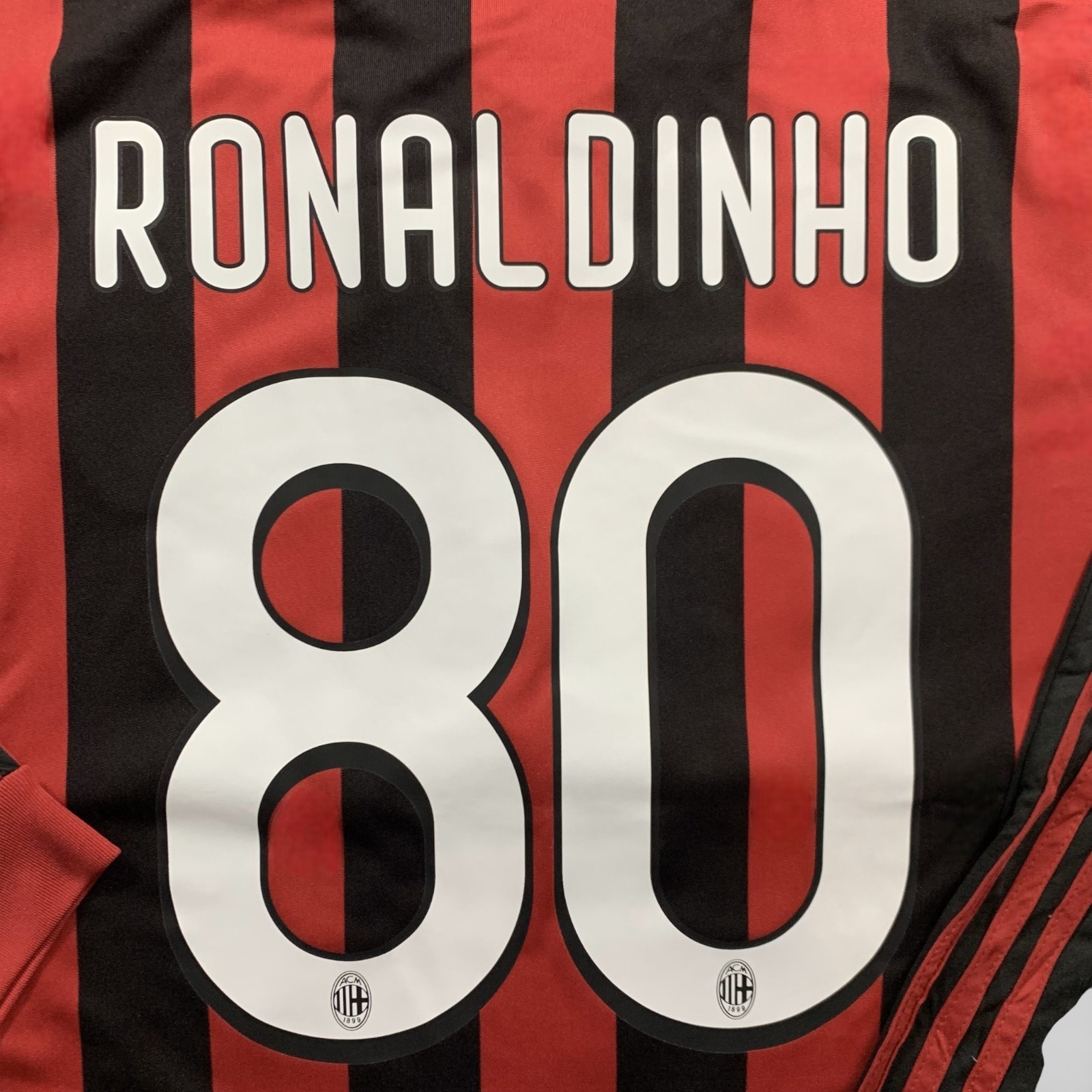 Ronaldinho #80 AC Milan 2009/10 Long Sleeve Jersey Retro – Men’s Sizes – New