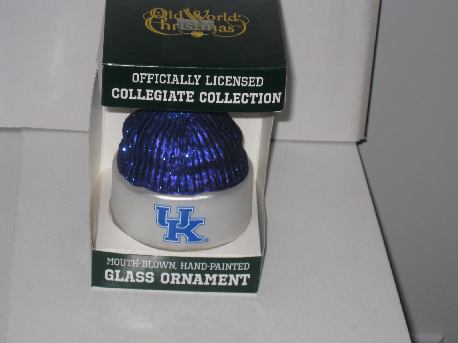 NIB-Old World Christmas UK University of Kentucky Wildcats Blown Glass Ornament