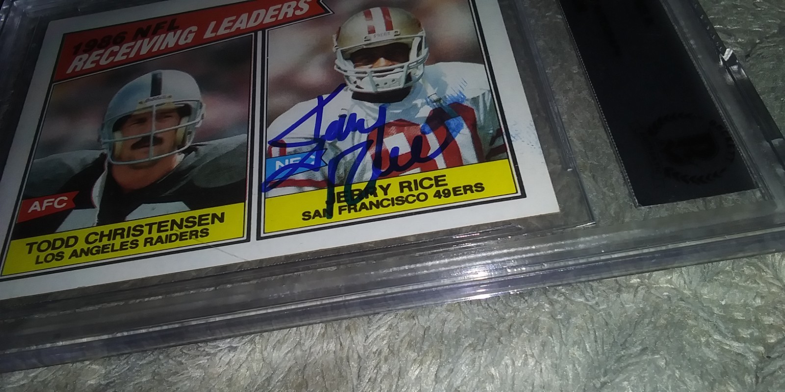 1987 Topps Jerry Rice AUTO #228 BGS Authebtic Signed