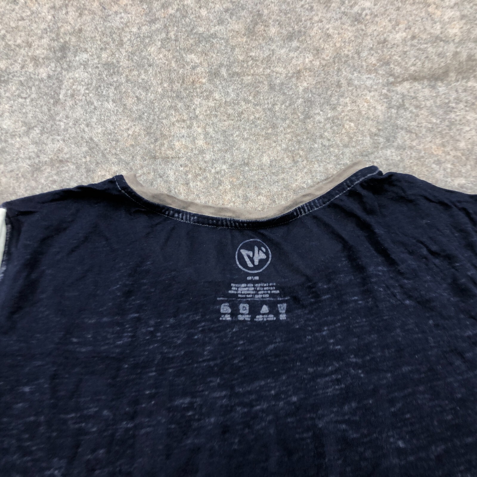 Tennessee Titans Shirt Womens Medium Blue Thin Short Sleeve Spell Out Football *