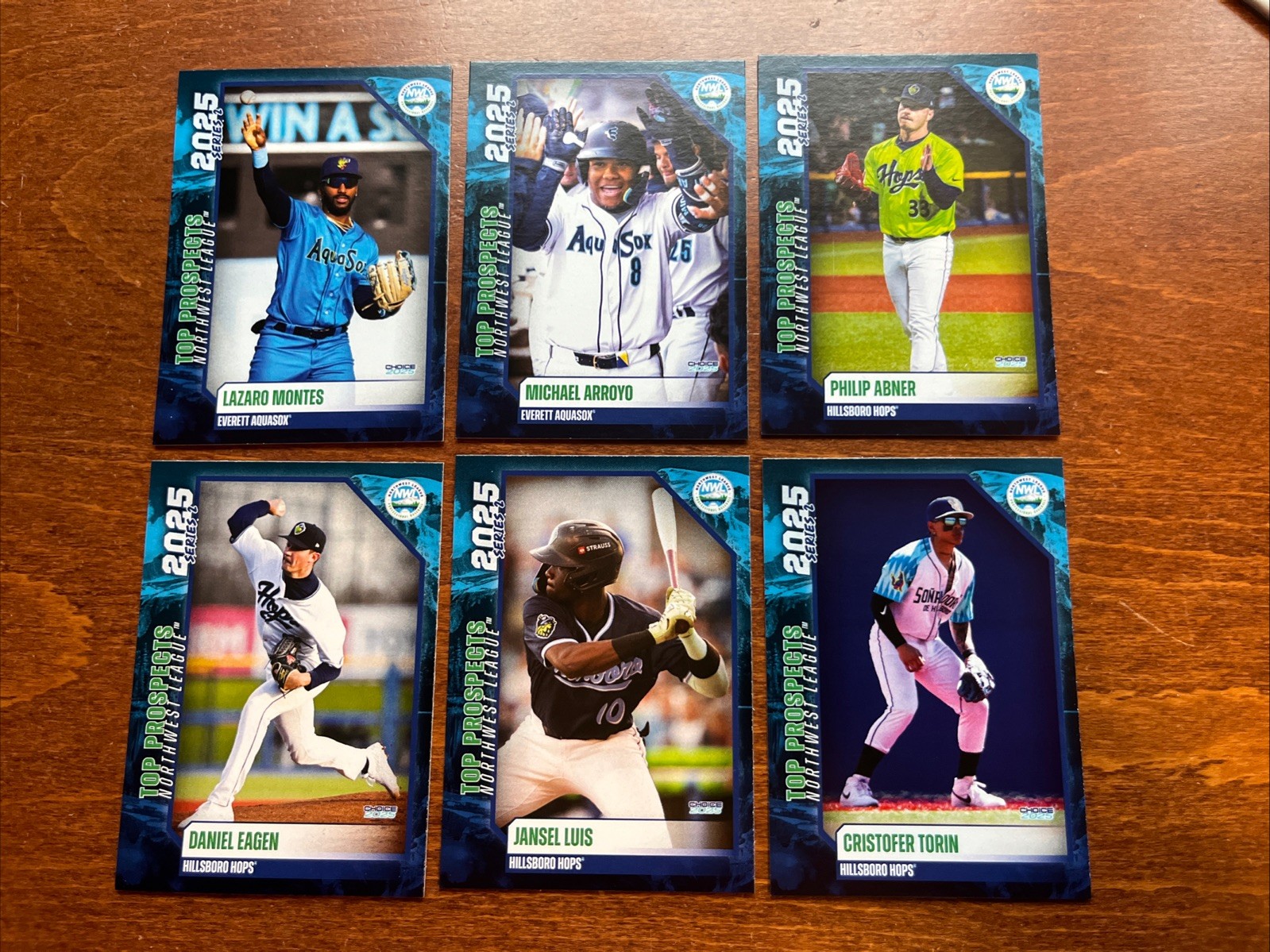 2025 NORTHWEST LEAGUE PROSPECTS SET #2 SEALED 25 CARDS YESAVAGE AHUNA EMERSON