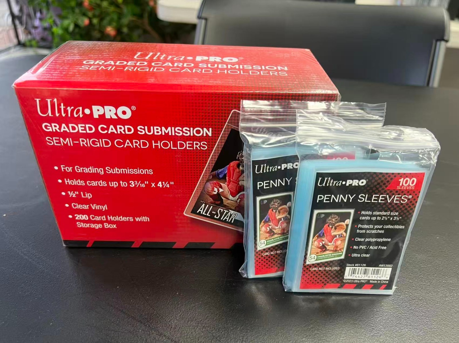 Ultra PRO 1/2in. Semi Rigid Protective Sleeves 200 Pieces Plus 200 Penny Sleeves