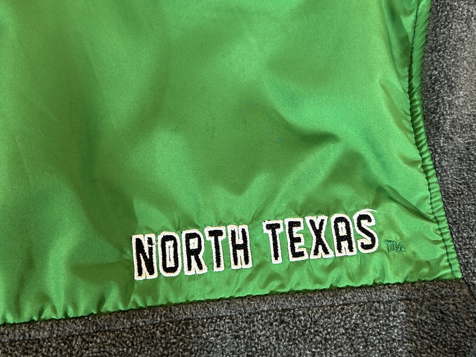 North Texas Mean Green Sweatshirt Men Large Gray Fleece Pullover 1/4 Snap Jacket
