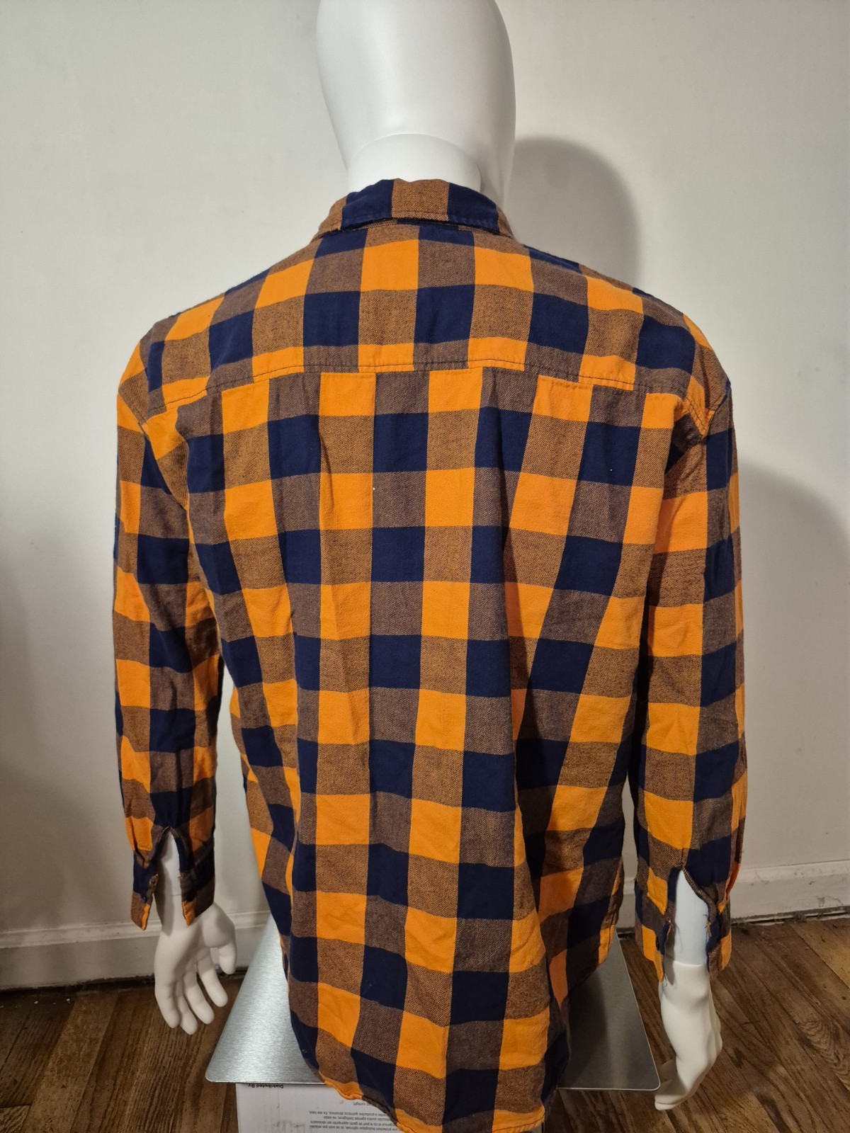 NFL Team Apparel Denver Broncos Men’s Plaid Flannel Long Sleeve Shirt L