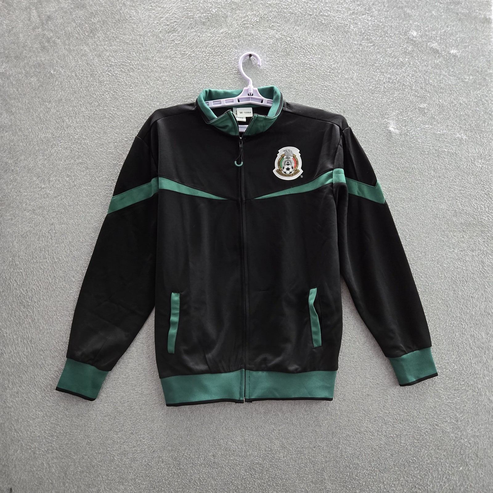 Mexico National Football Team Men Jacket M Black Embroidered Unknown Brand