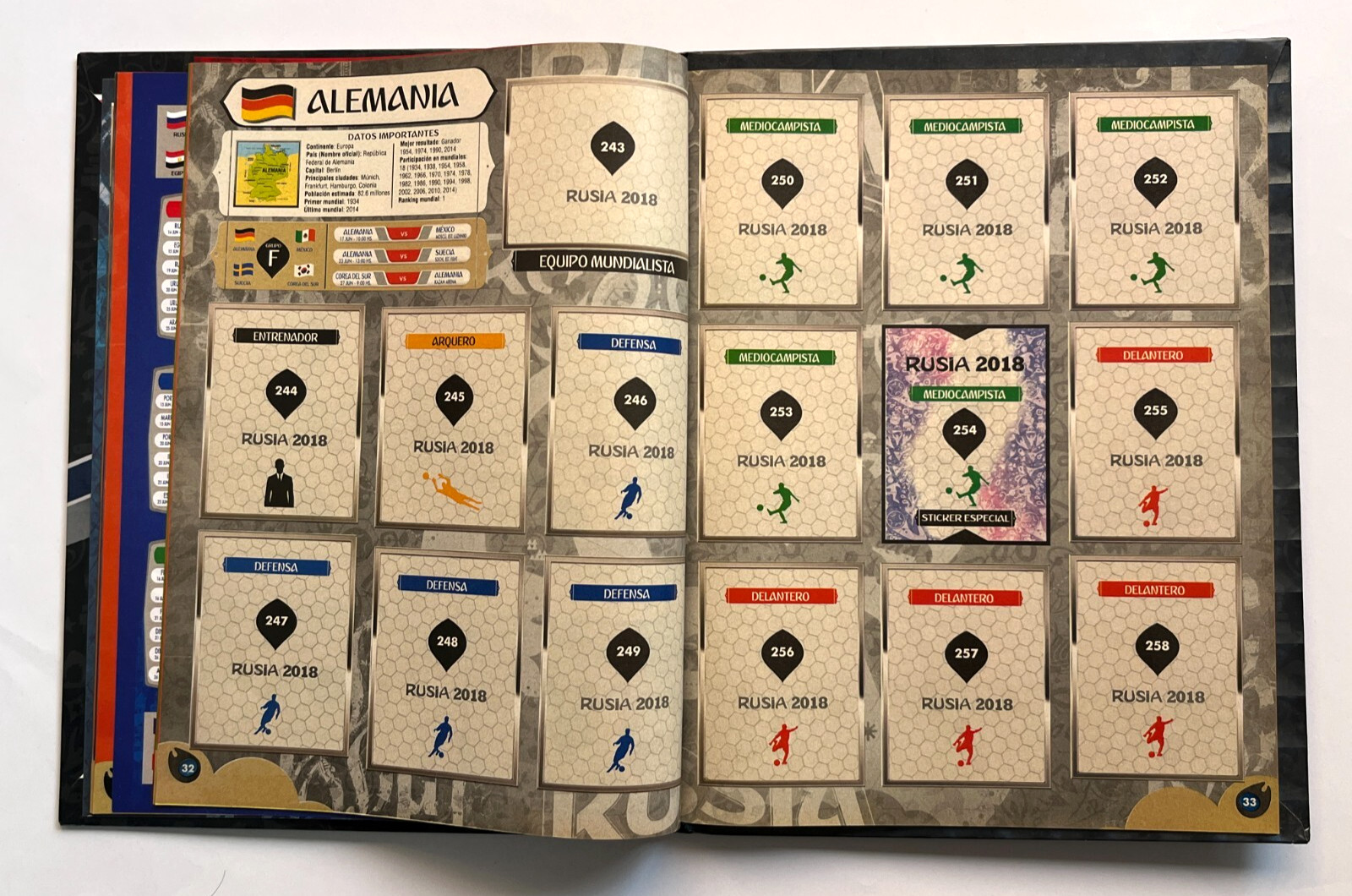 2018 WORLD CUP RUSSIA Album Hardcover Black Edition + Full Set 380/380 MESSI CR7