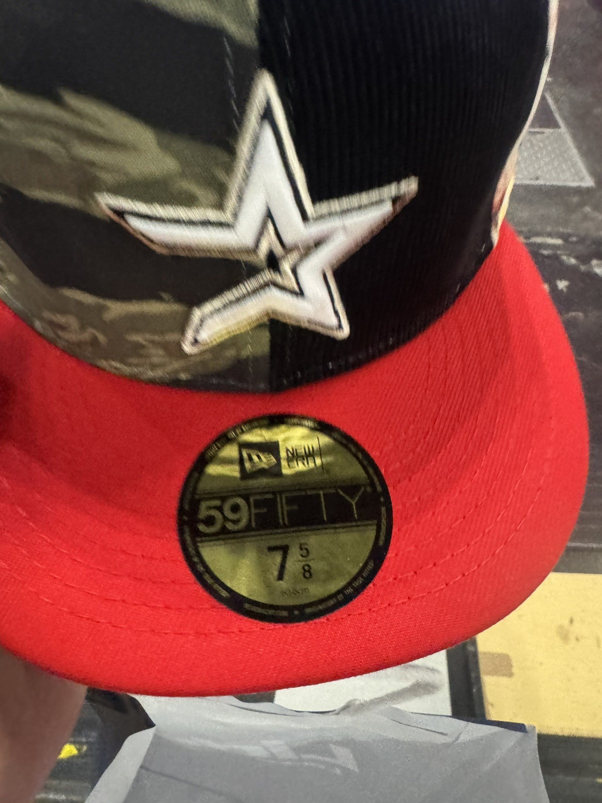 Chase B x MLB Maximal 2.0 New Era Houston Astros Fitted Hat Size 7 5/8