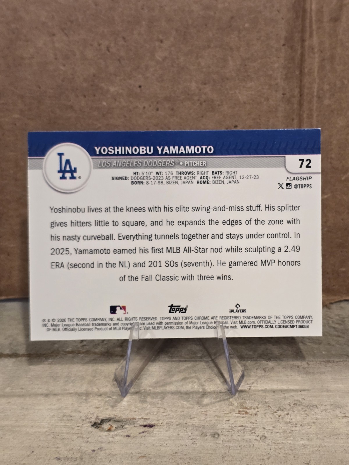 2026 Topps Chrome Flagship Collection Yoshinobu Yamamoto #72 refractor Dodgers