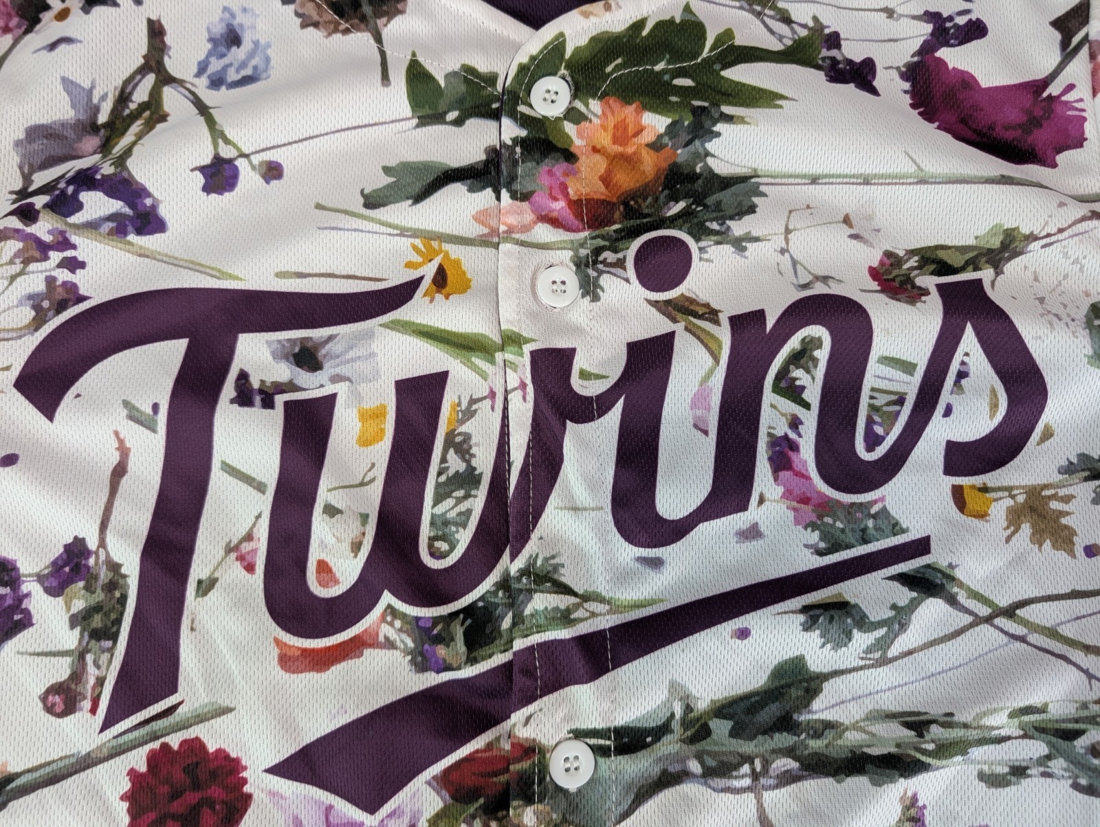 2025 Minnesota TWINS PRINCE Jersey Size Adult LARGE Theme Night reversible
