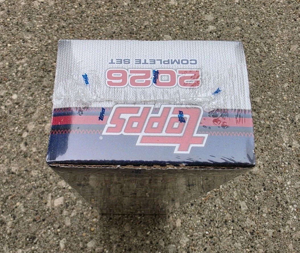 2026 Topps Complete Sets Baseball Hobby Box Factory Sealed(IN HAND)