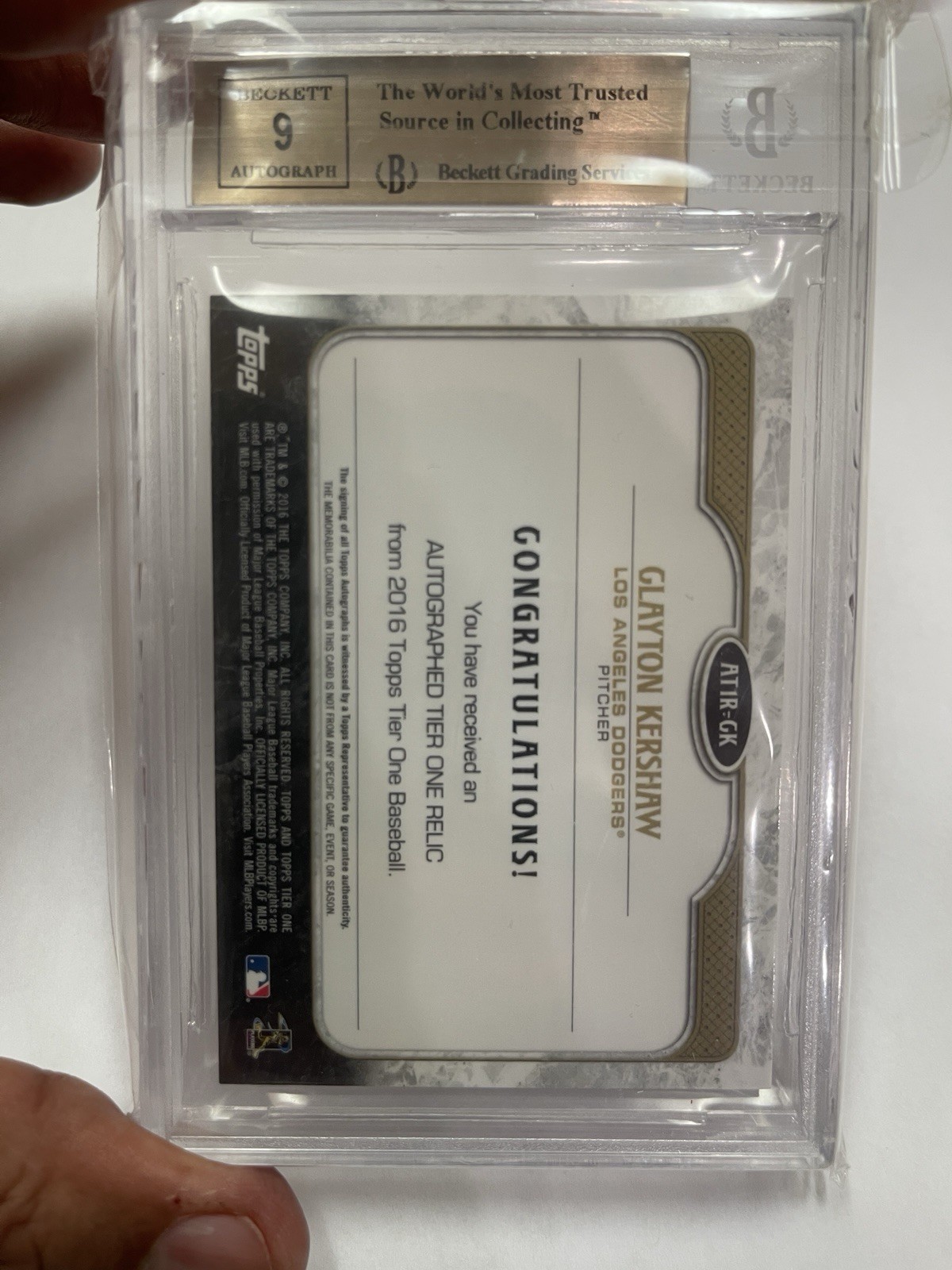 2016 Topps Tier One – Relics Autographs Clayton Kershaw #AT1R-CK /50 BGS 9.5