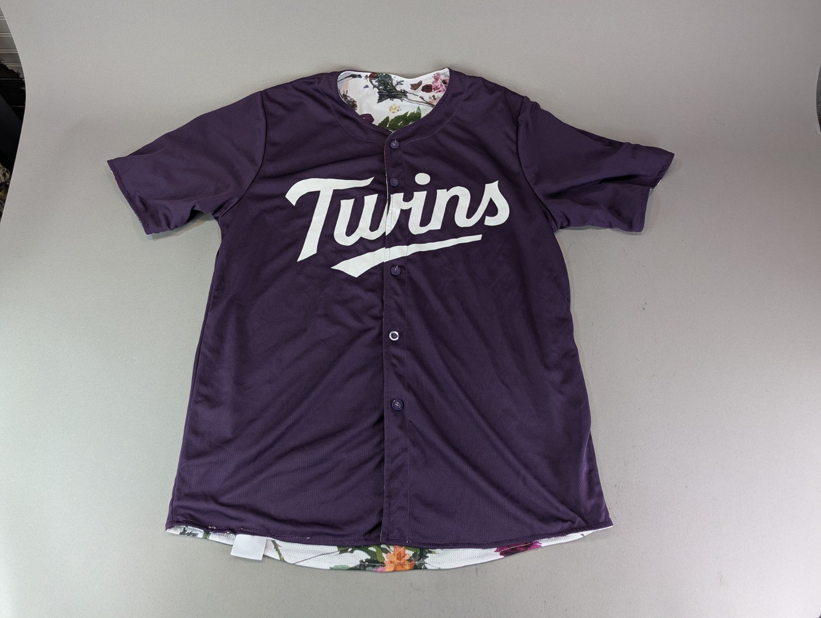 2025 Minnesota TWINS PRINCE Jersey Size Adult LARGE Theme Night reversible
