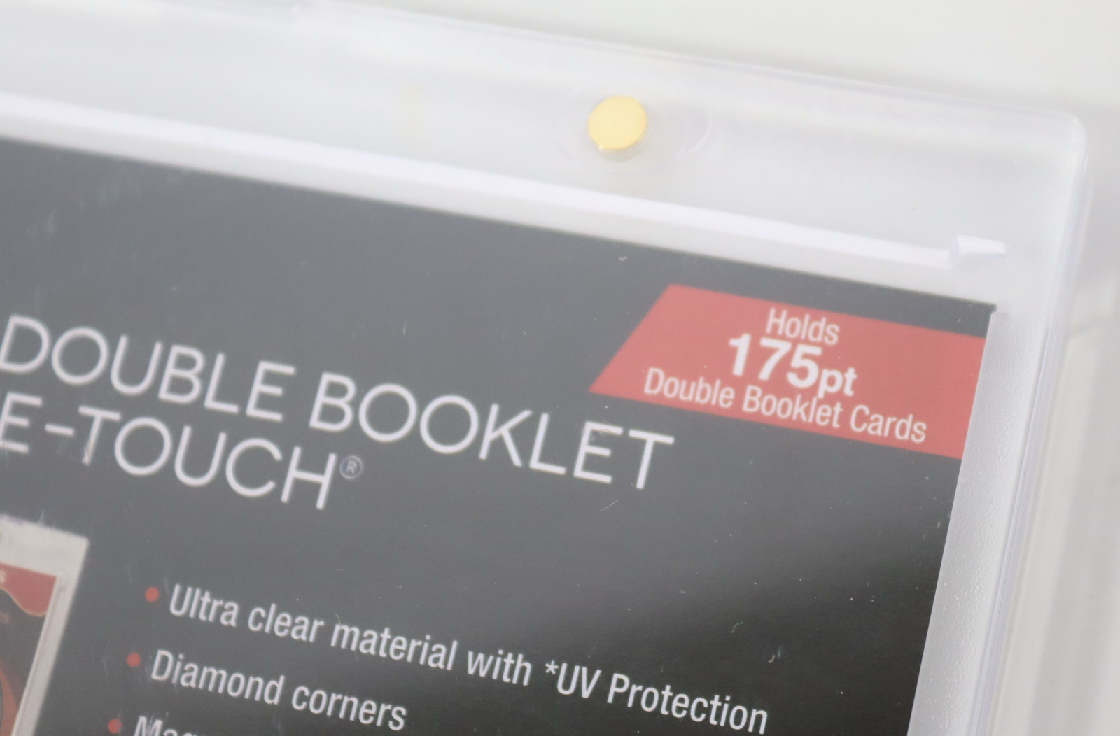 Ultra Pro One-Touch Vertical Booklet Holder,Clear