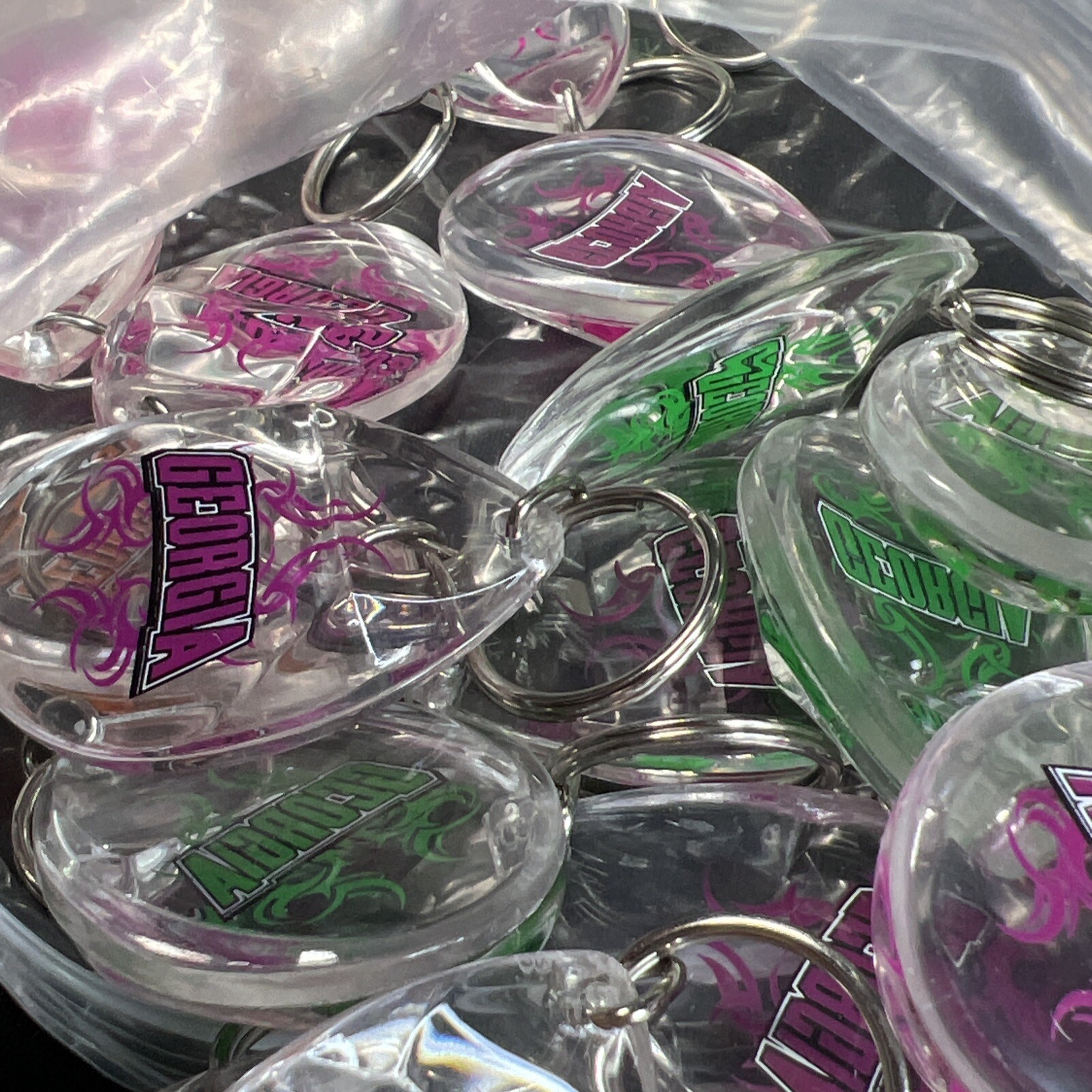 (42 Pc) Wholesale Lot! Vintage GEORGIA Key Chain State Plastic Multicolor