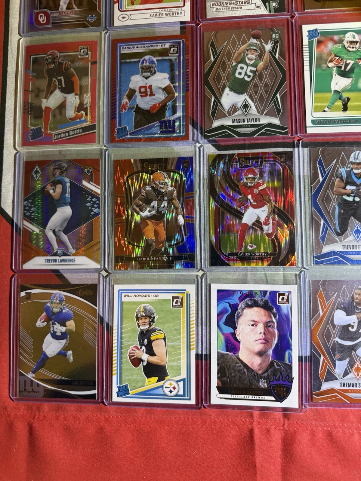 230+ Card Lot In Top Loaders – Over 100 Rookies – Check all Photos MLB NBA NFL
