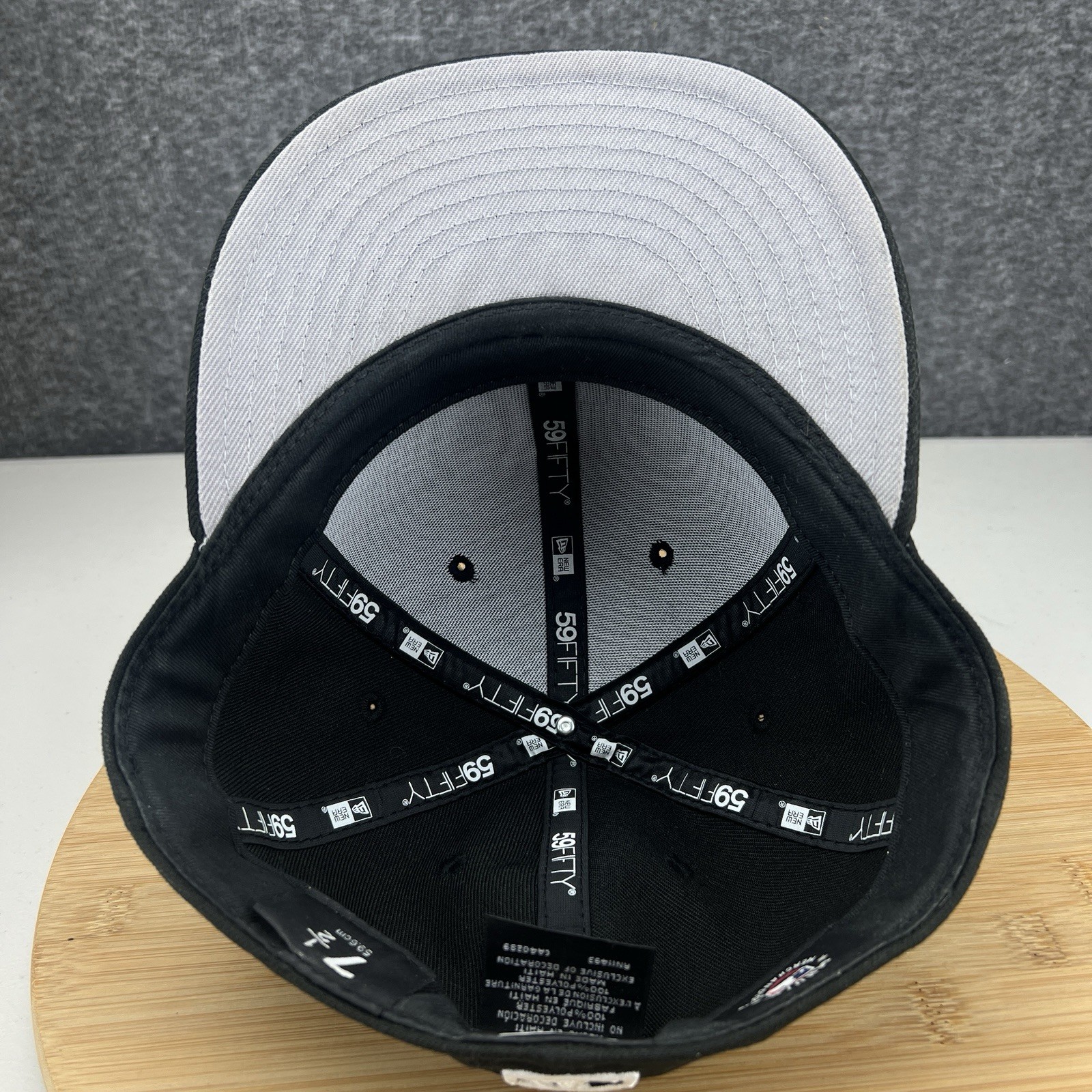 Los Angeles Dodgers Hat Cap Size 7 1/2 Black New Era 59Fifty 5950 LA