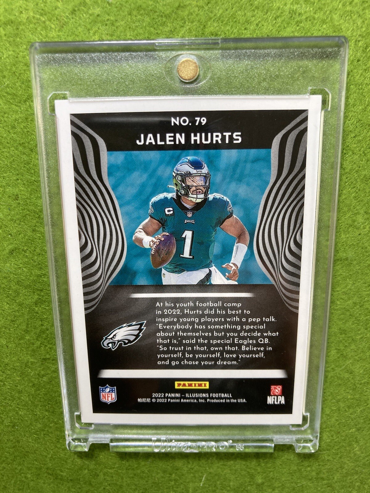 Jalen Hurts WHITE SPARKLE PRIZM DOTS CARD 2022 JALEN HURTS Illusions EAGLES SP