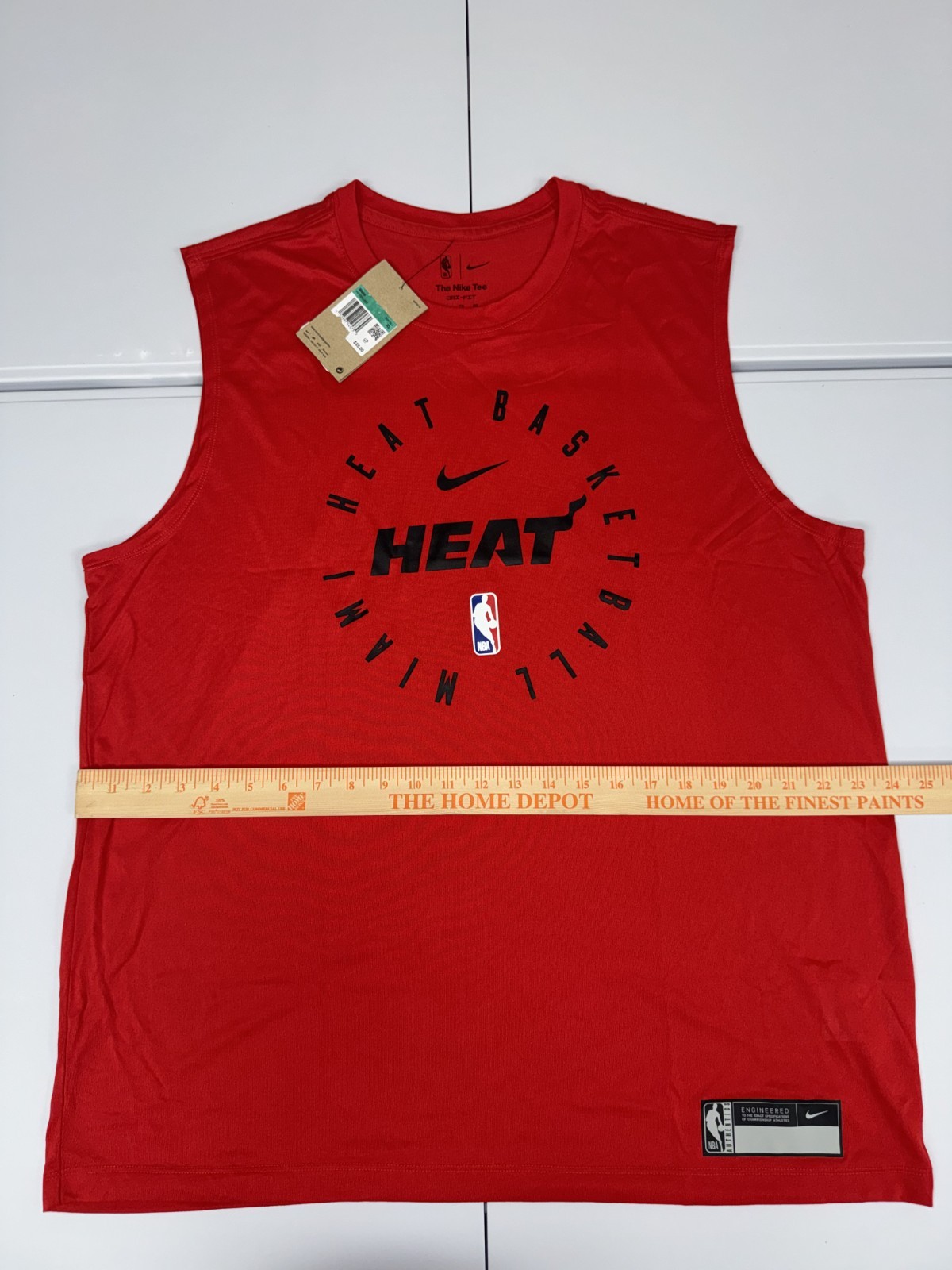 Nike Miami Heat NBA Authentics Sleeveless Shirt Men’s Red NWT Pick Size $35