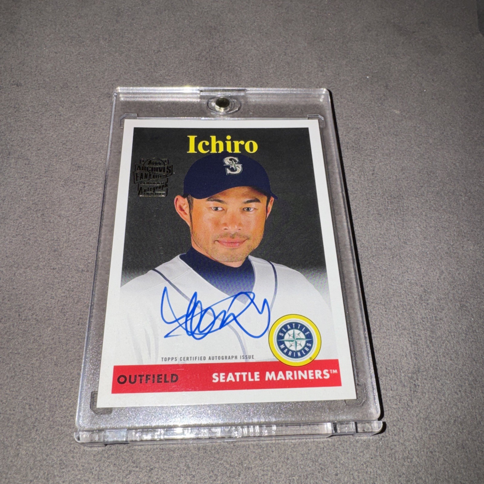 2021 Topps Archives Fan Favorites Premium Autographs Ichiro /50