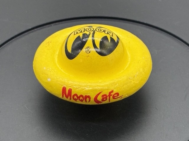 VRHTF RARE “MOON EQUIPPED “MOON CAFE SATURN ANTENNA BALL 3” DIAMETER