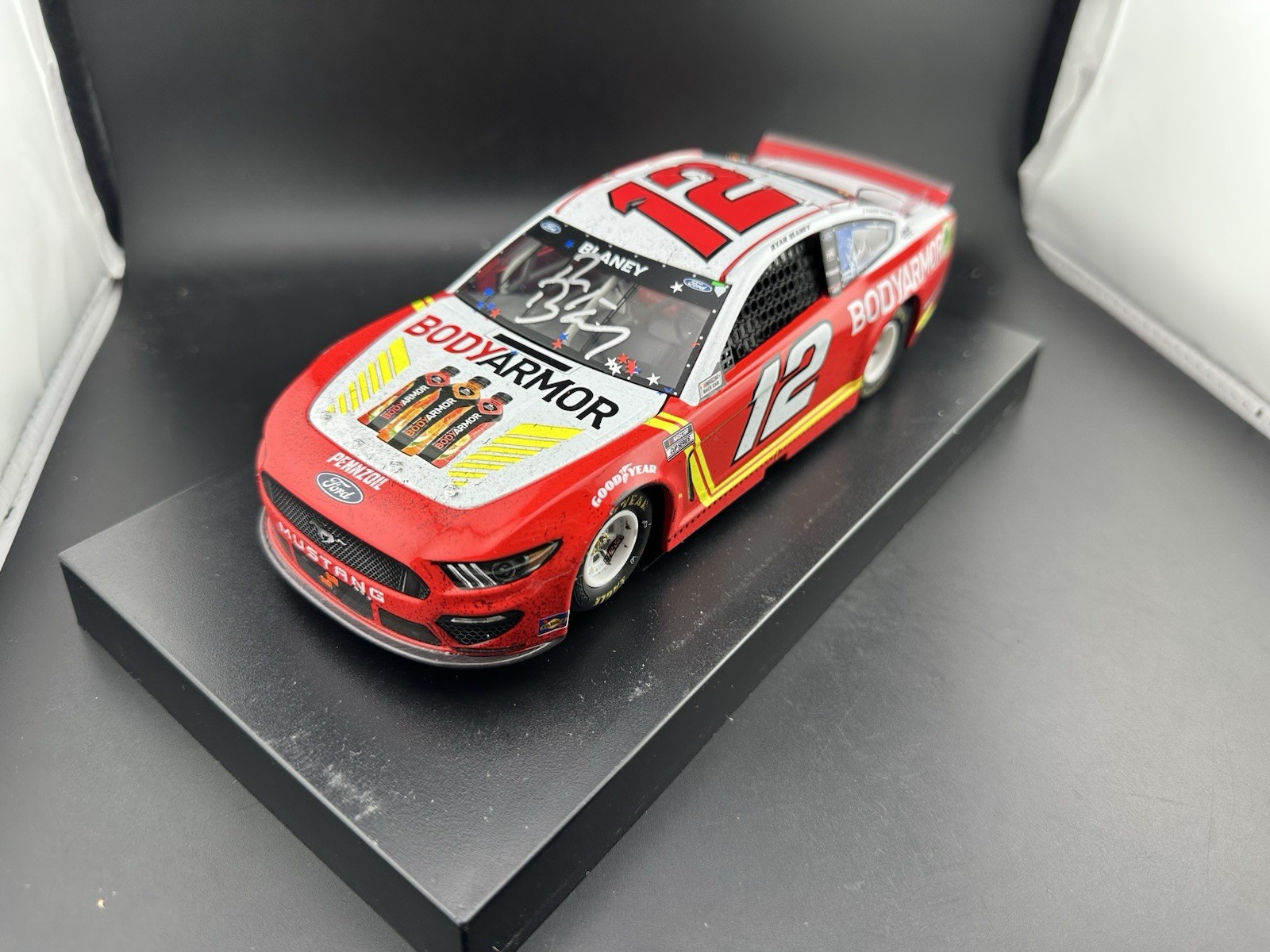 AUTOGRAPHED 2021 Ryan Blaney #12 BodyArmor ATLANTA WIN 1/24 Diecast Pristine COA