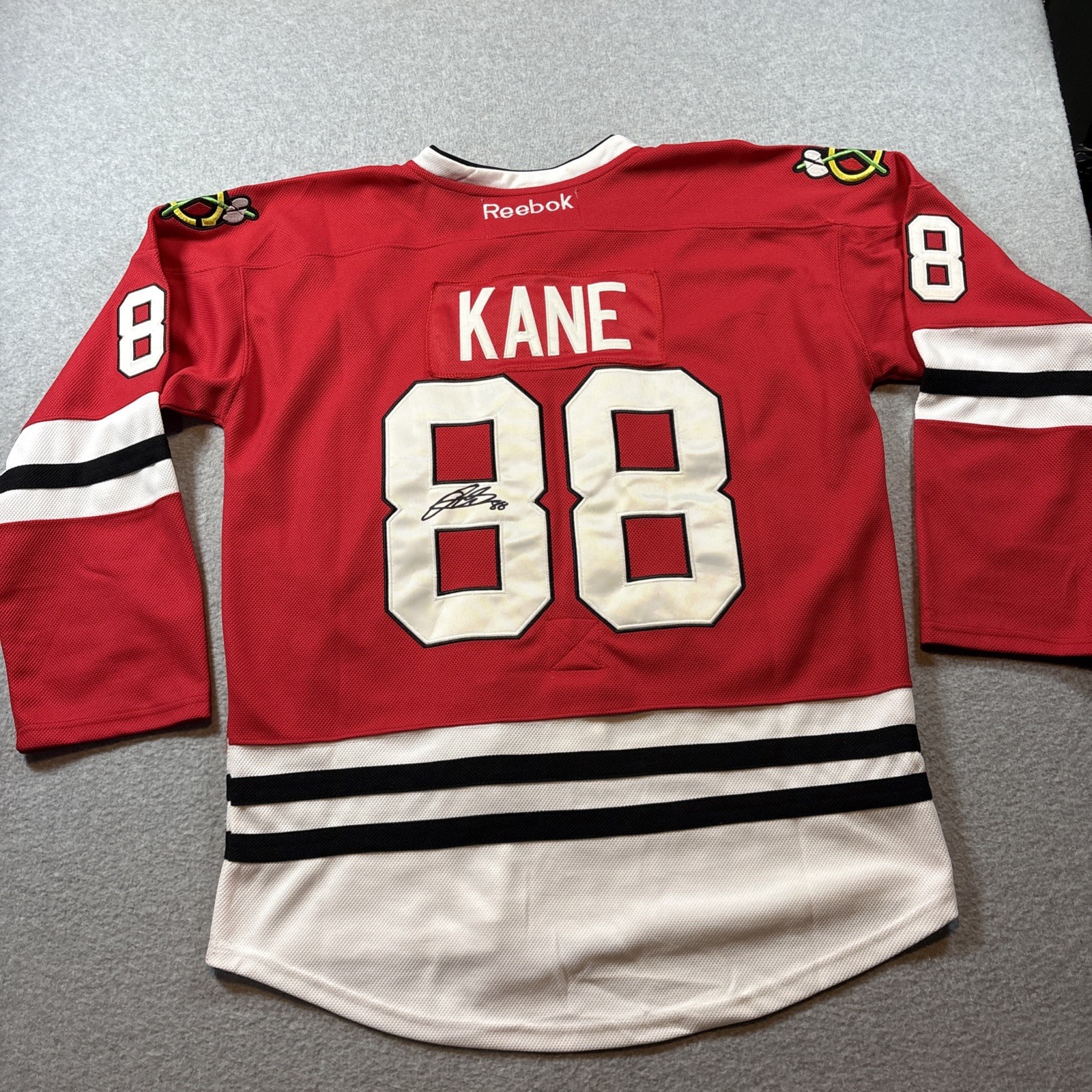 Reebok NHL Chicago Blackhawks Patrick Kane #88 Red Jersey Men’s Size 52