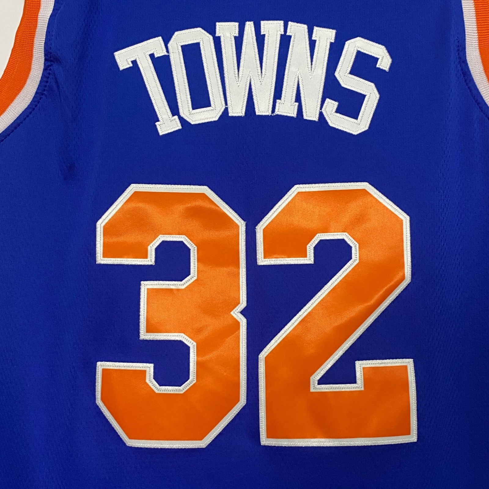 Karl-Anthony Towns #32 Jersey, Embroidered, Blue