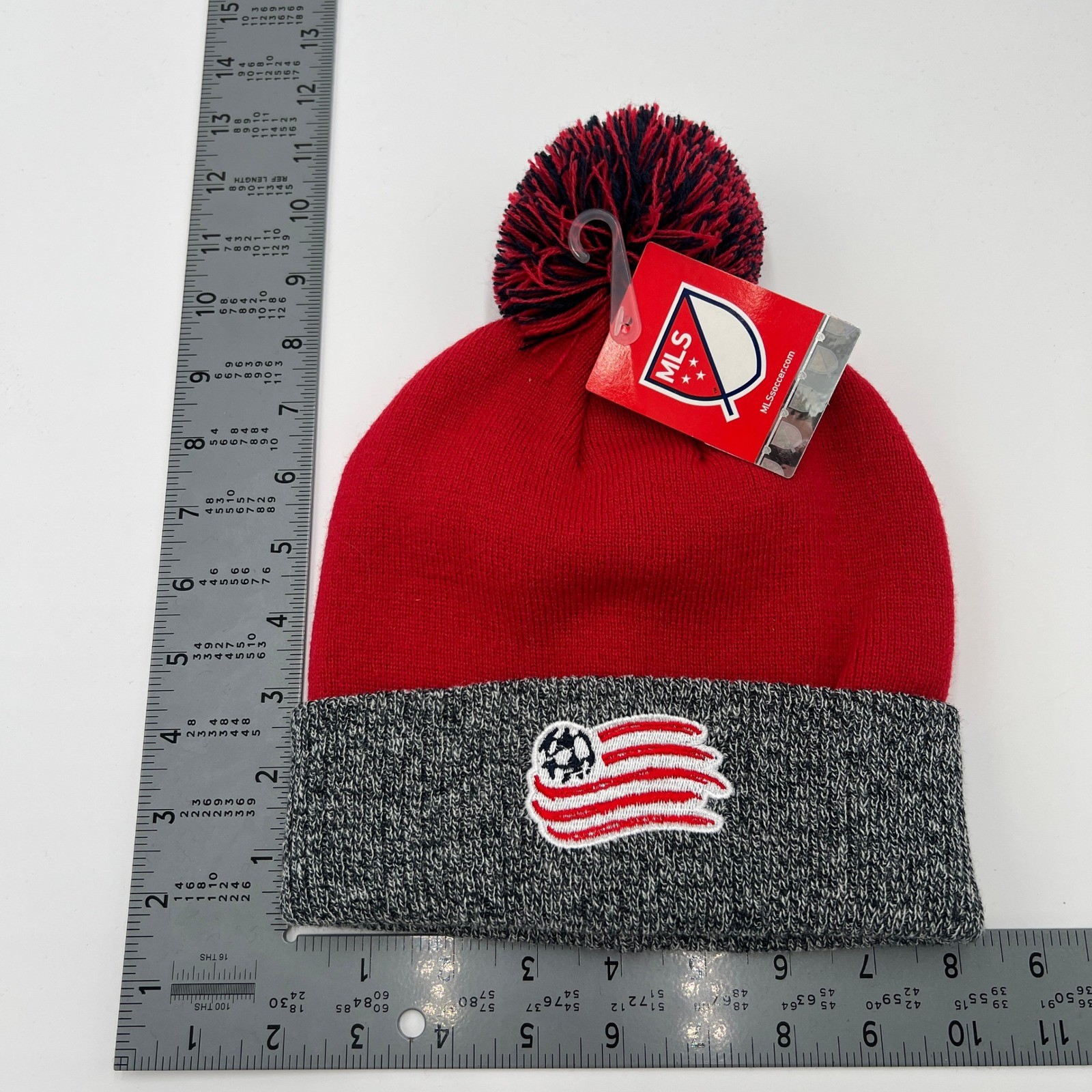 MLS New England Revolution Red Cuffed Pom Beanie Hat Retro Kick Logo OSFM NEW