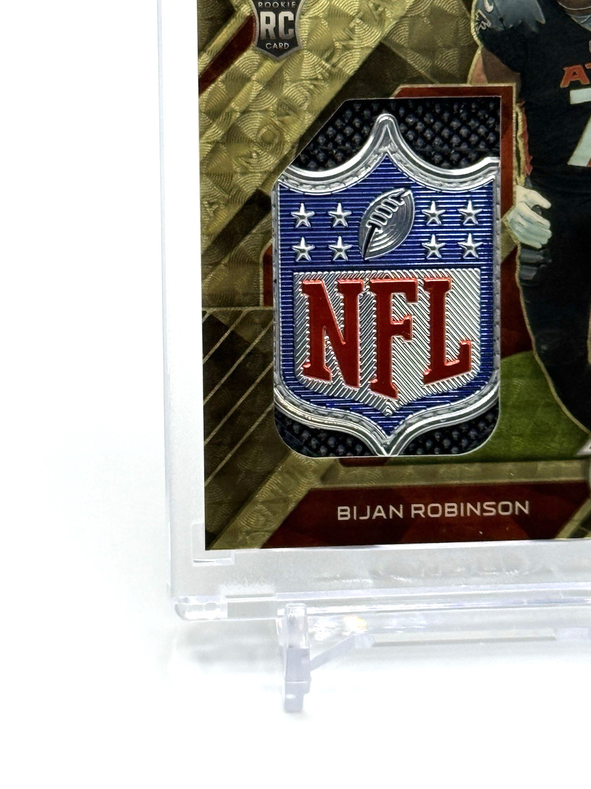 2023 Spectra BIJAN ROBINSON Gold Vinyl Superfractor NFL Shield ROOKIE #1/1 – RC