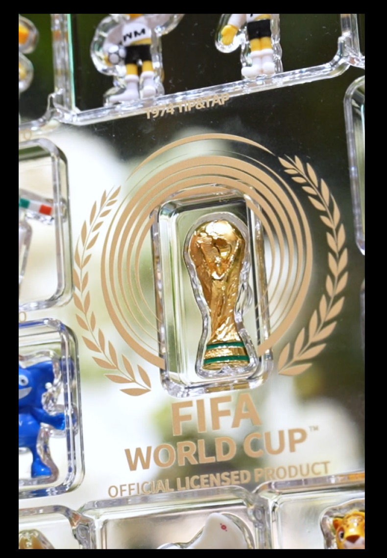 2026 World Cup Past Mascots Figurine Gift Box Football Collectible Gift Set