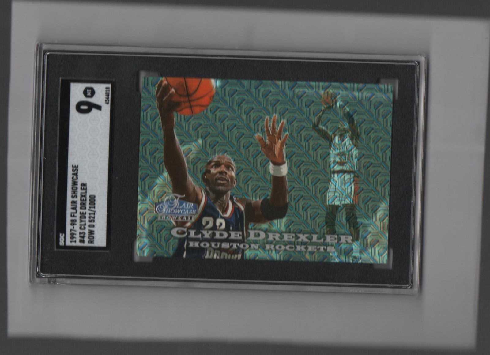 CLYDE DREXLER ~ 1997 Flair Showcase Row 0 #43 ~ 521 /1000 ~ SGC 9 MINT