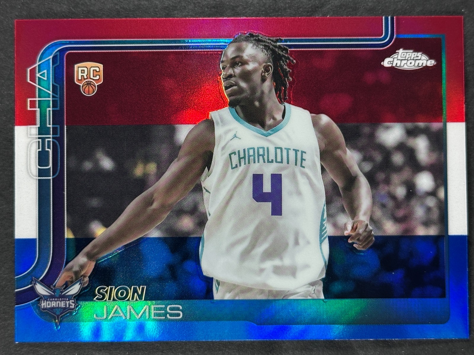 2025-26 Topps Chrome Basketball Red White & Blue Refractor – Pick A Card