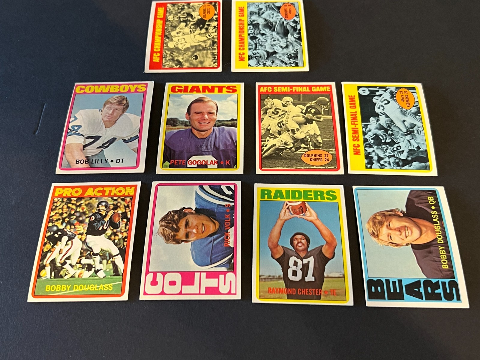 1972 Topps FB- lot of 200 diff. – Stars, hofers, specials, checklists++- ex/mt-