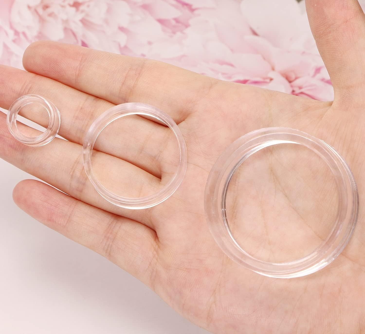 Versatile Acrylic Display Stands – 12 Pcs Clear Round Holders for Collectibles