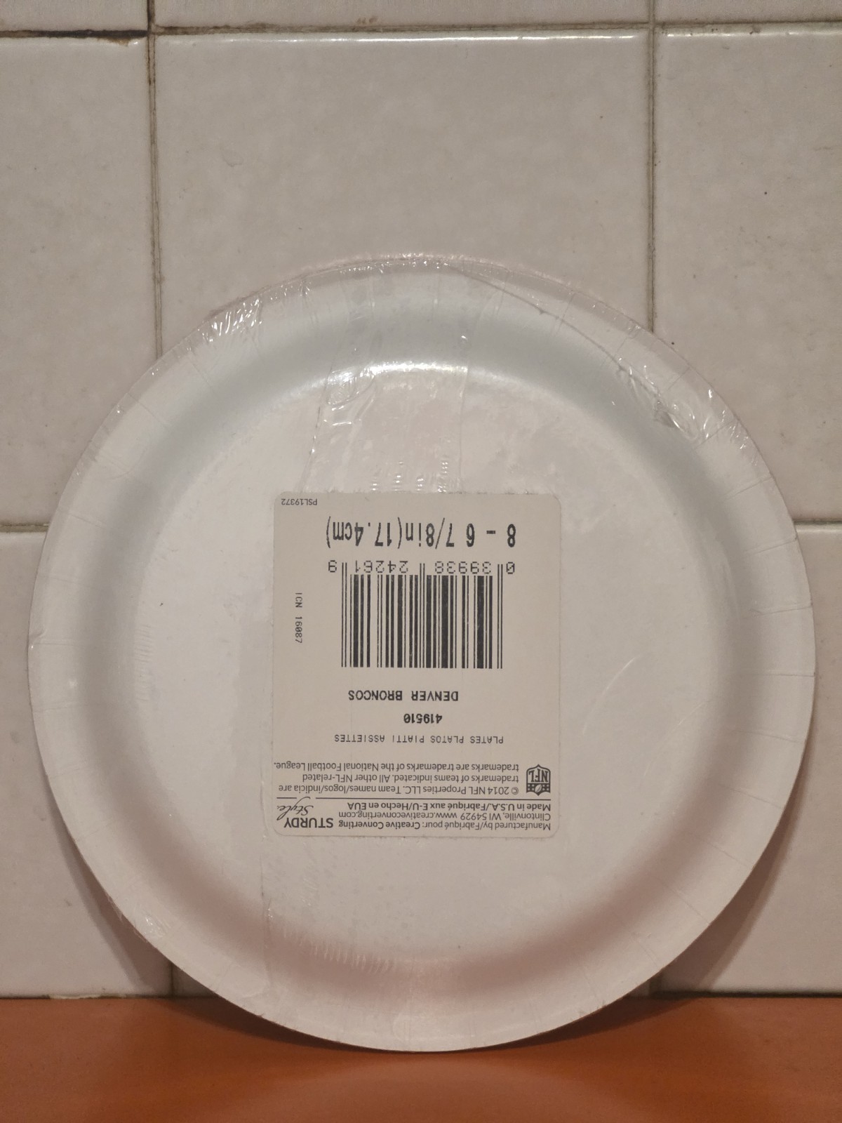 Denver Broncos Disposable Paper Plates – 20 Pack