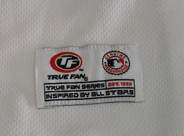Cleveland Indians MLB Genuine Merchandise White Button Up Jersey Adult Size XL