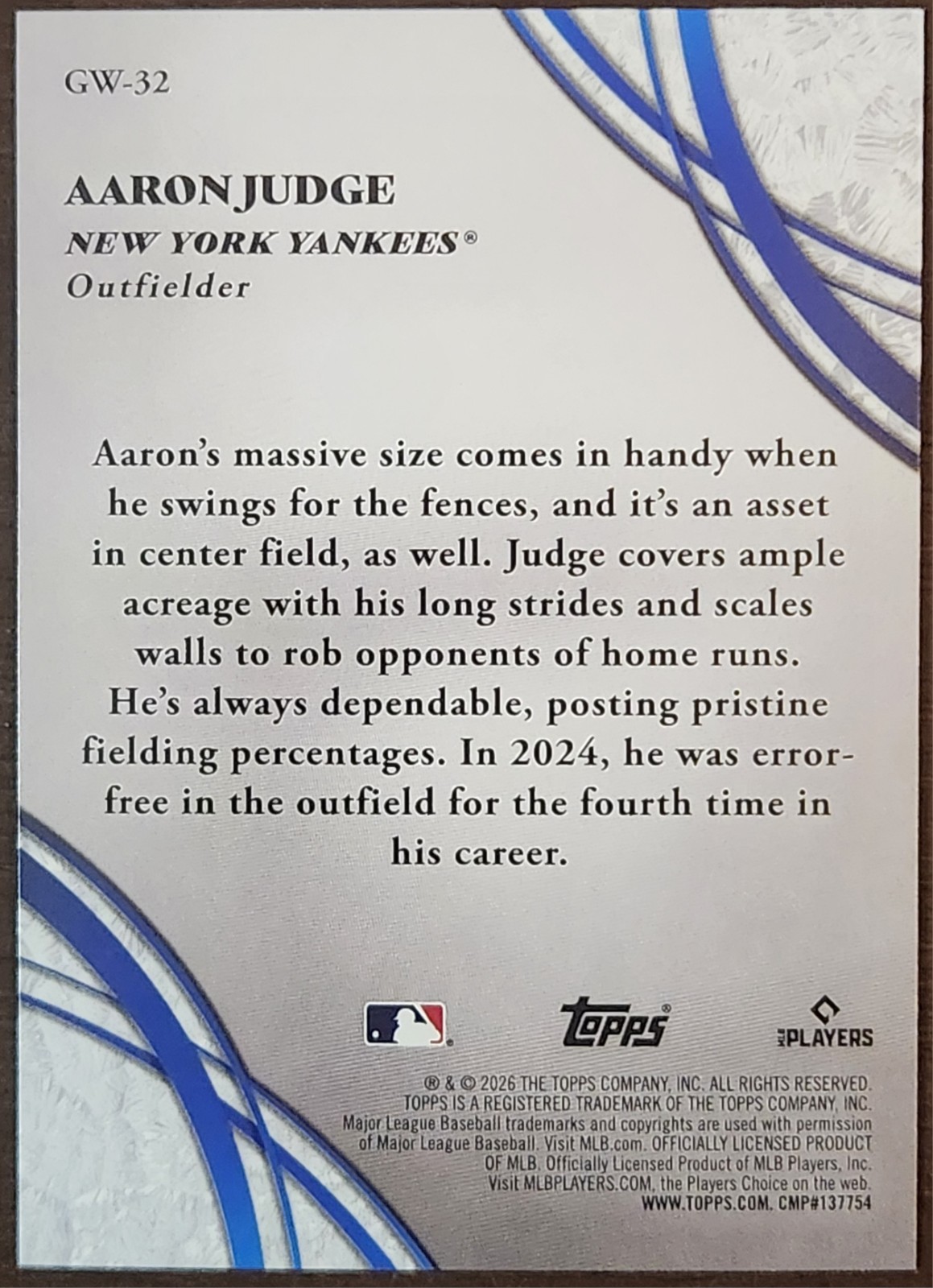 2026 Topps Series 2 Aaron Judge Glove Work GW-32 New York Yankees