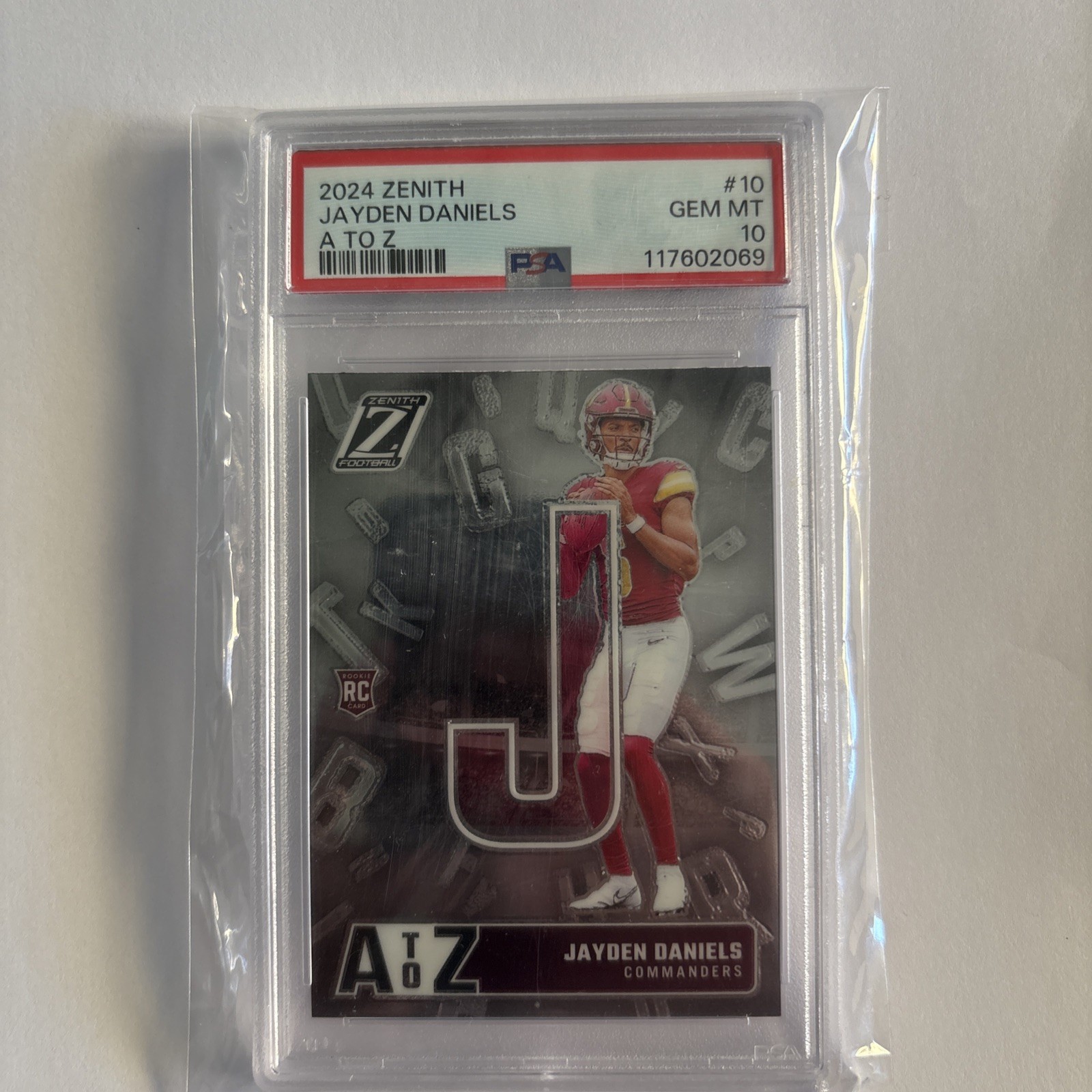 2024 Panini Zenith – A to Z Jayden Daniels #10 (RC)