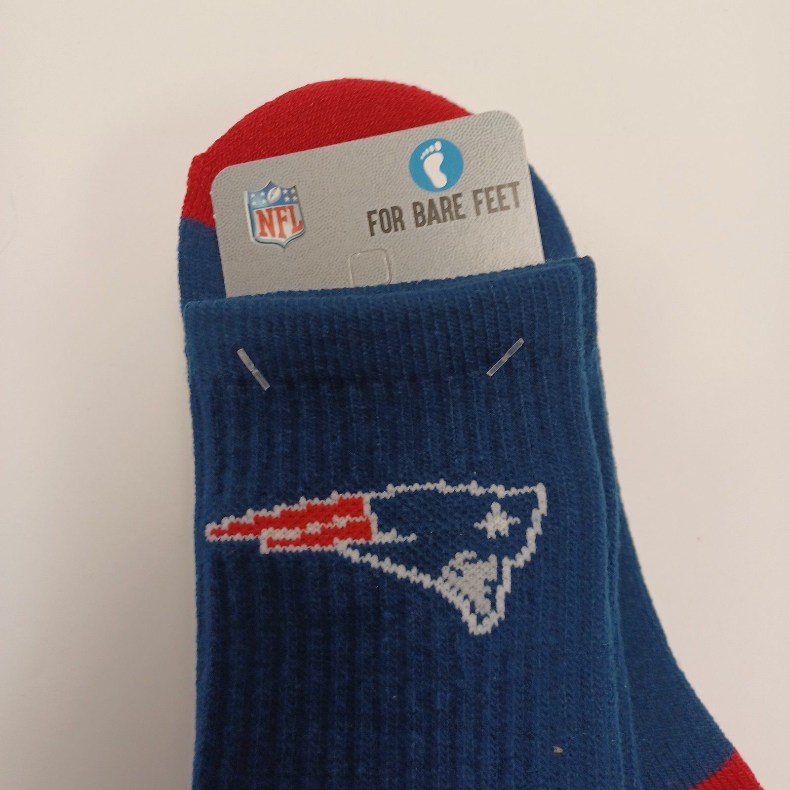 New England Patriots NFL Forbarefeet Size Large Men’s 10-13 Nfl