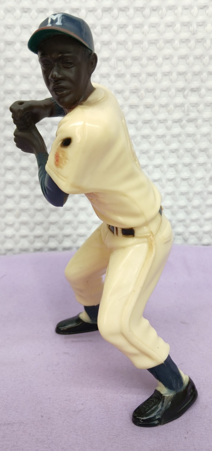 1958-1962 HANK AARON HOF MILWAUKEE #44 HEARTLAND PLASTICS BATTER FREE SHIPPNG