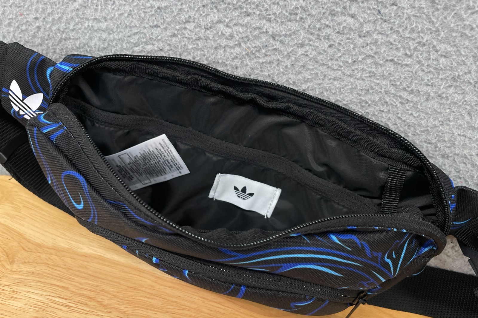Adidas Argentina 26 Waist Bag Fanny Pack Black Lucid Blue National Team KE1381