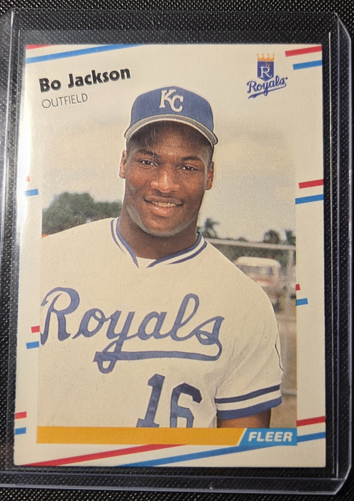 1988 Fleer Bo Jackson #260 – Kansas City Royals – Straight from Pack