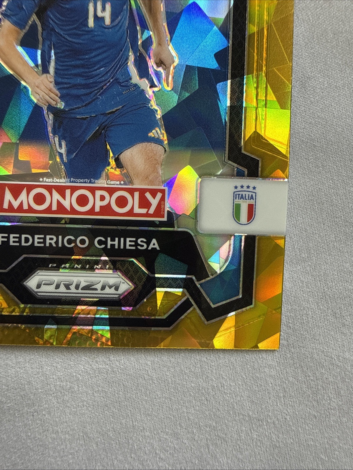 2026 Prizm World Cup Monopoly Federico Chiesa Gold Cracked Ice Italy NM #35