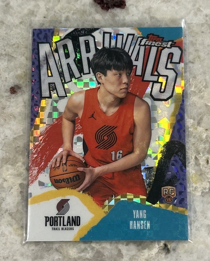 2025-26 Topps Finest – Arrivals Yang Hansen #A-16 X-Fractor (RC) Portland