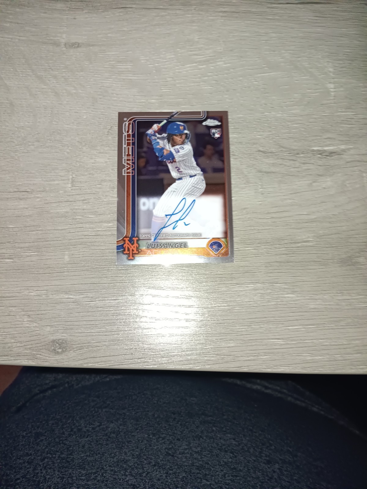 Luisangel Acuna Rookie Autographs 2025 Topps Chrome – #RA-LA (AU, RC)