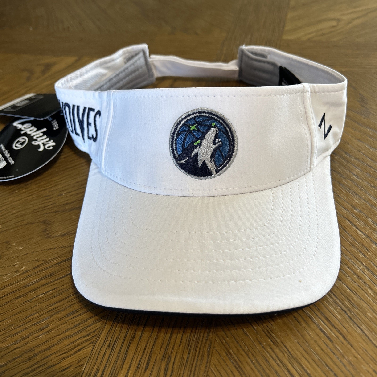 Zephyr NBA Minnesota Timberwoves Unisex-Adult Visor Impact White