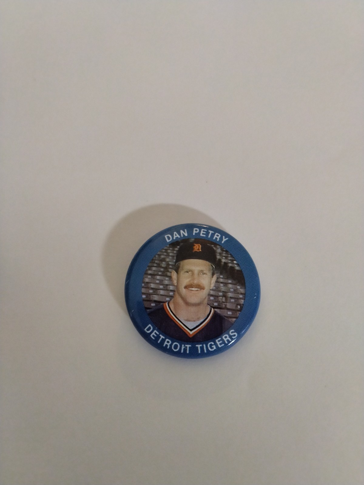 Set Of 9 Baseball Pins Detroit Tigers (1 Inch) Fun.Foods 1984
